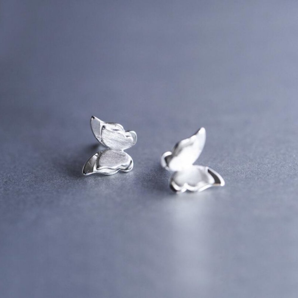 NEW 925 Sterling Silver Butterfly Stud Earrings - Picture 4 of 8